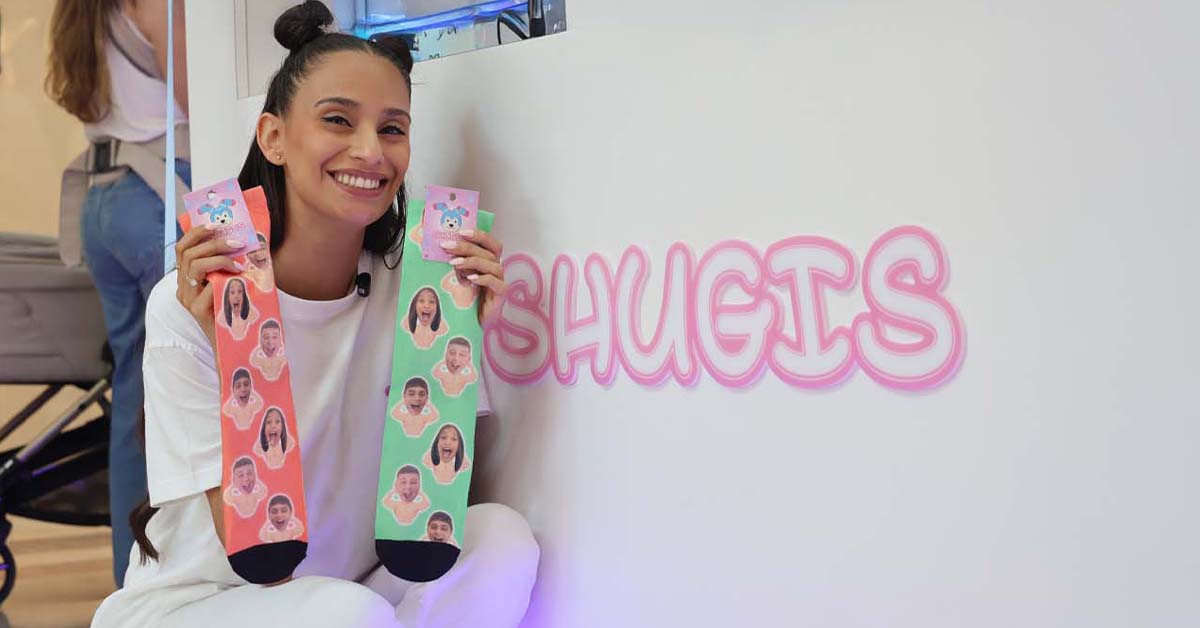 הפרצוף שלו על הגרביים שלך: למה שוגיס היא המתנה המושלמת לגבר שיש לו הכל?