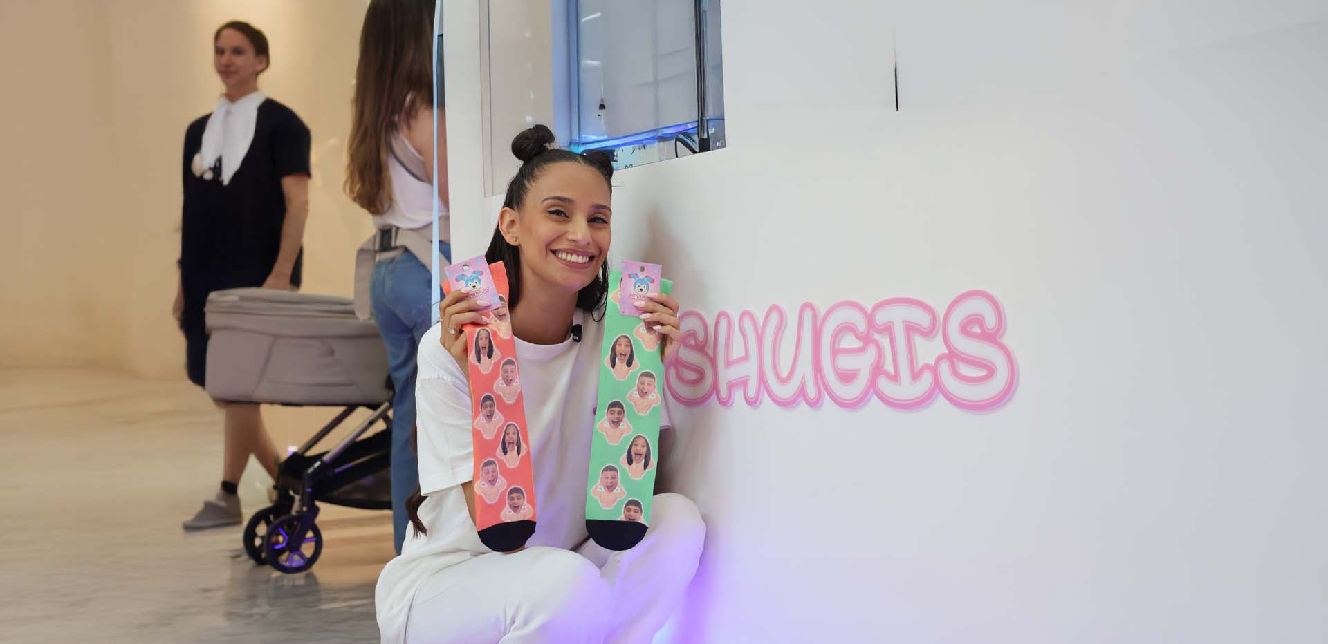 גרביים עם פרצוף